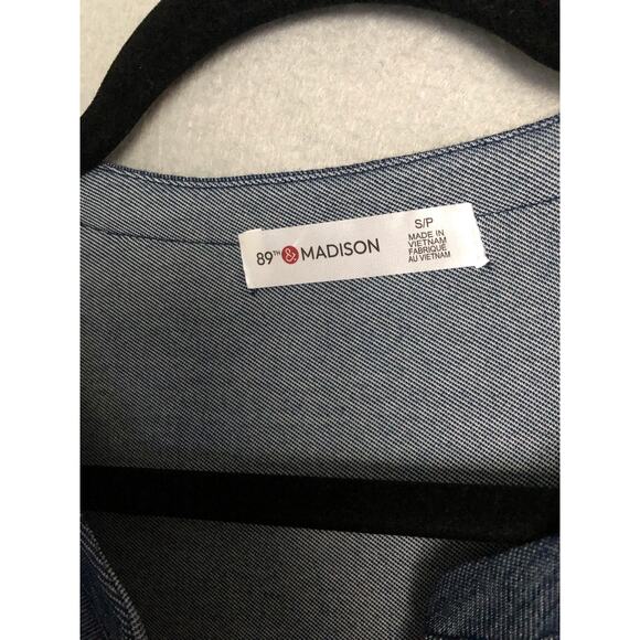 89th & Madison Top Women's Small Flutter Sleeve Split Collar Dark Indigo NEW - Picture 2 of 6